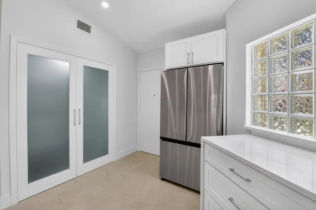 Residence photo 15