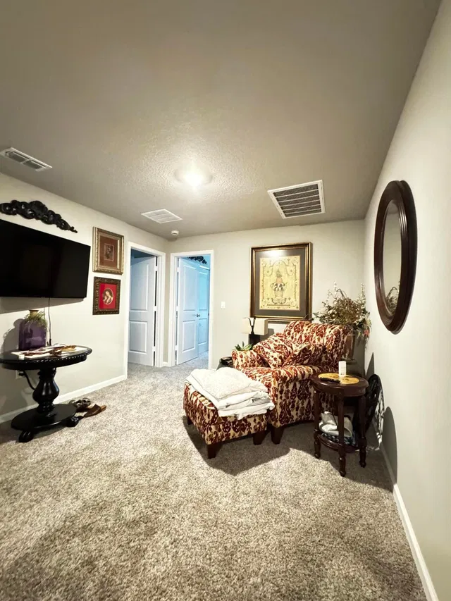 Residence photo 11
