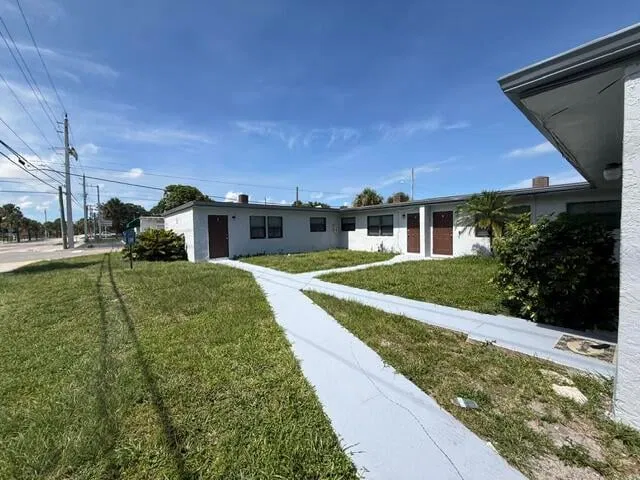 Residence photo 22