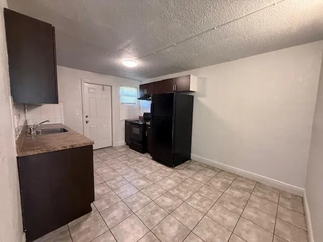 Residence photo 32