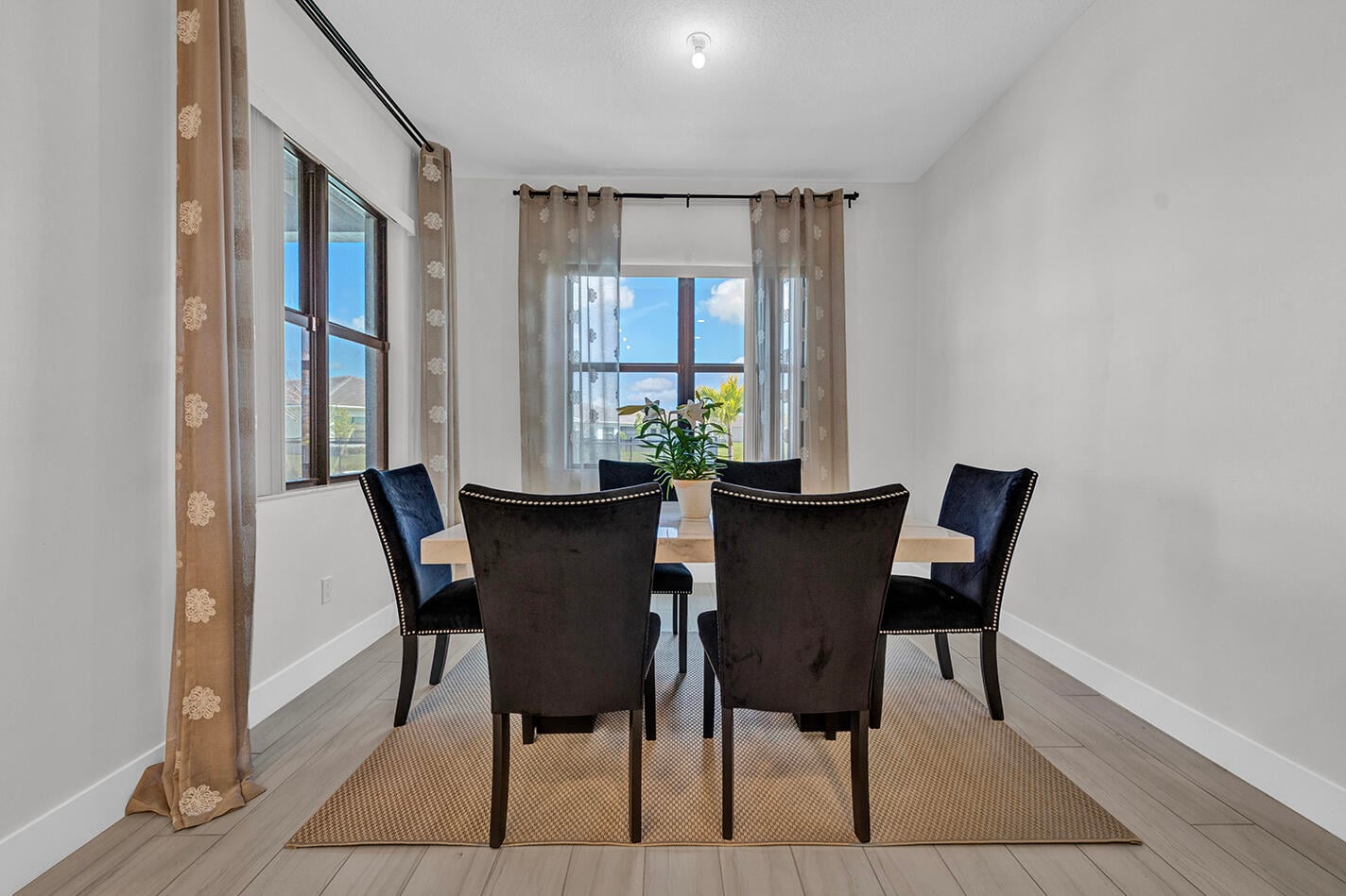 Residence photo 21