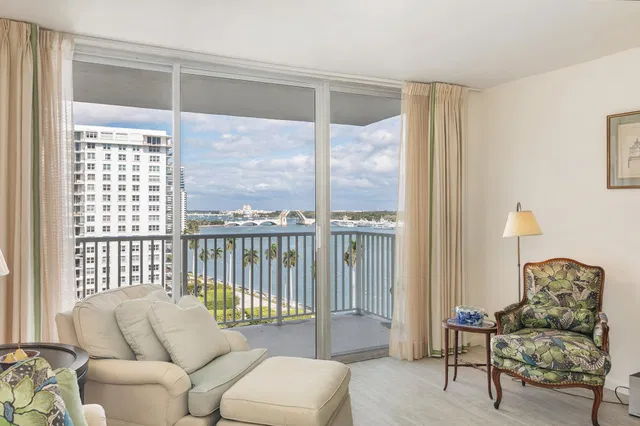 1801 S Flagler Unit 1105 photo 5