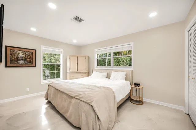 Residence photo 23