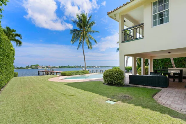 West Palm Beach Residence photo 7