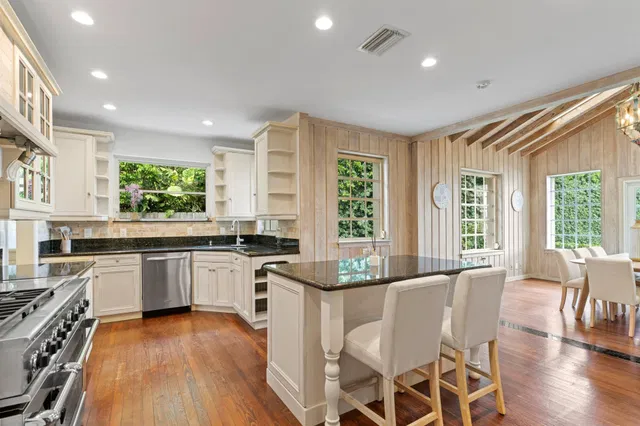 West Palm Beach Residence photo 22