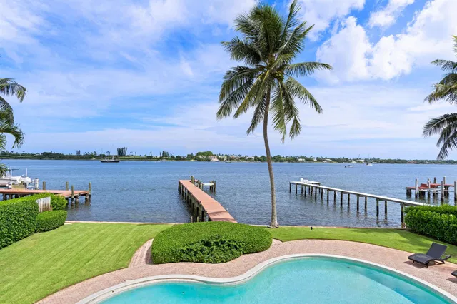 West Palm Beach Residence photo 38