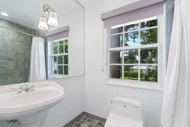 West Palm Beach Residence photo 41