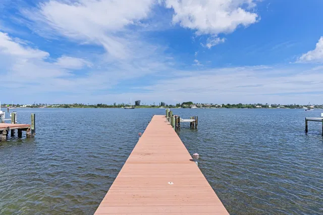 West Palm Beach Residence photo 45