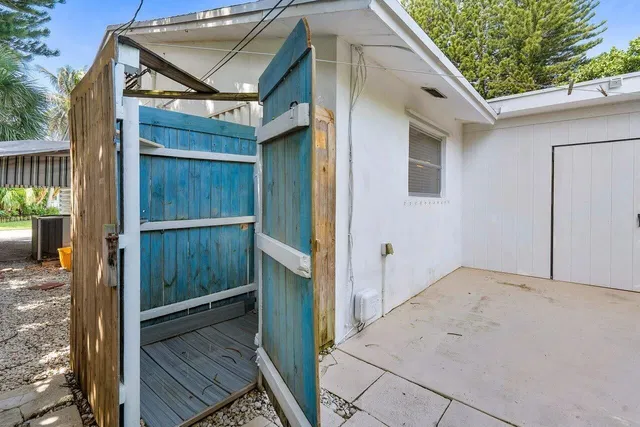 Residence photo 12