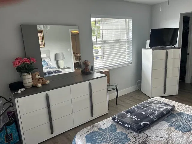 Residence photo 24