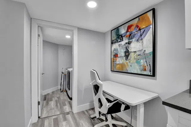 Unit 4103 photo 10