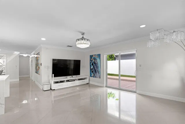 Flamingo Park Residence photo 7