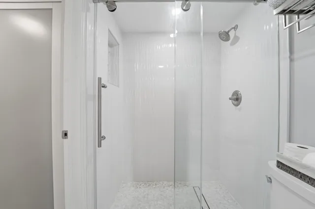  Unit 303m1 photo 25