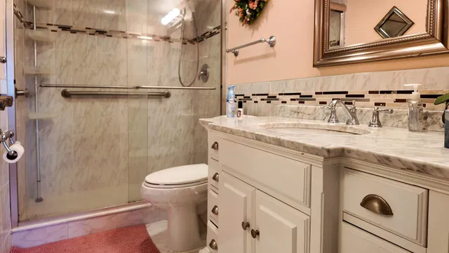  Unit 205 photo 14