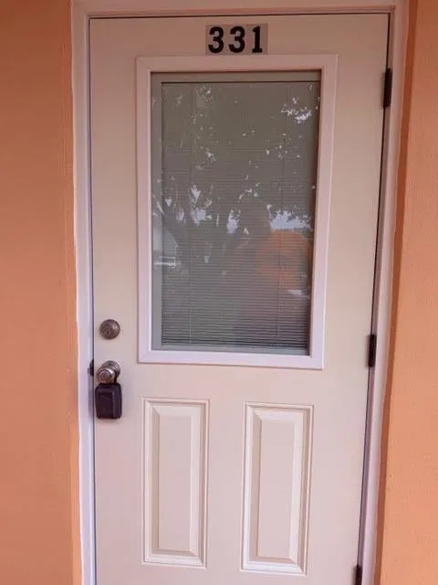 Unit 331 photo 3