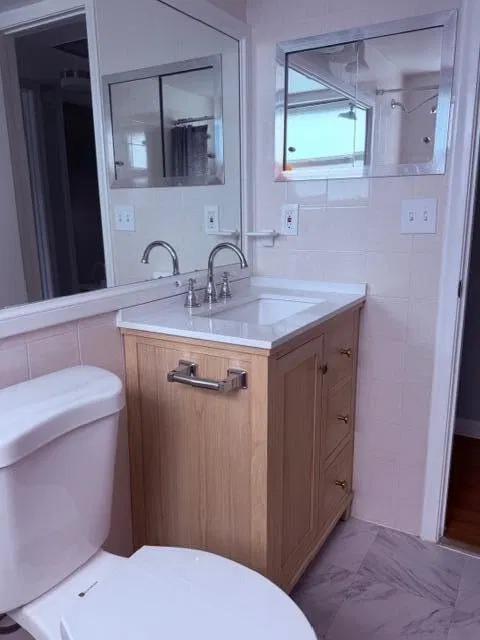 Unit 331 photo 15