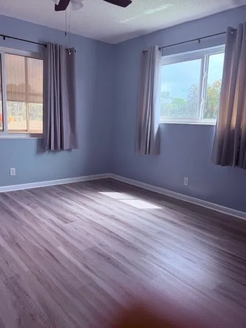 Unit 331 photo 16