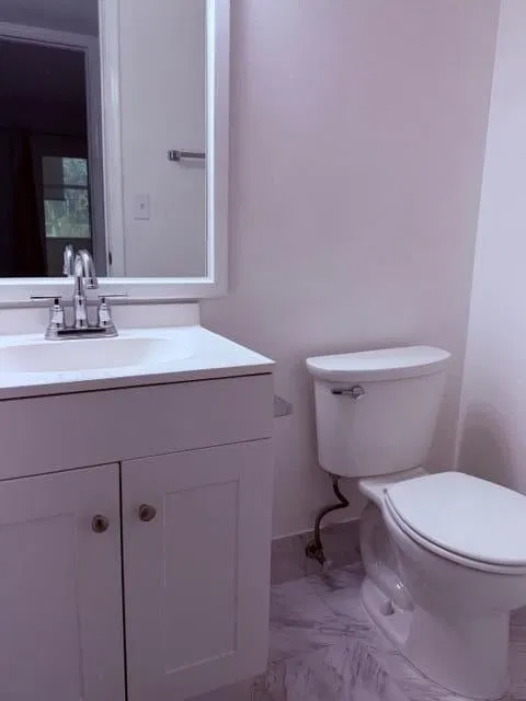 Unit 331 photo 19