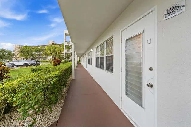 Residence photo 13