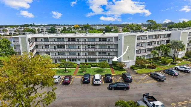 Residence photo 18