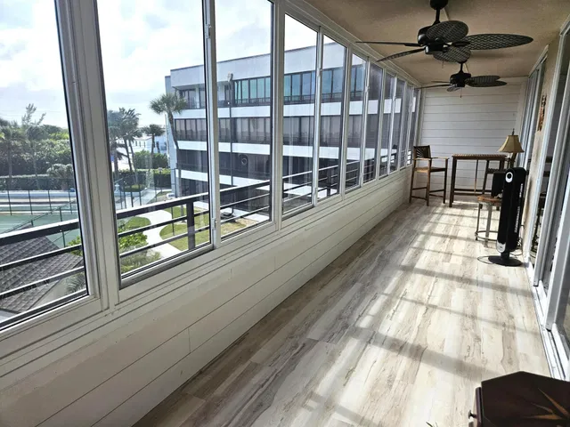Unit 312 photo 20