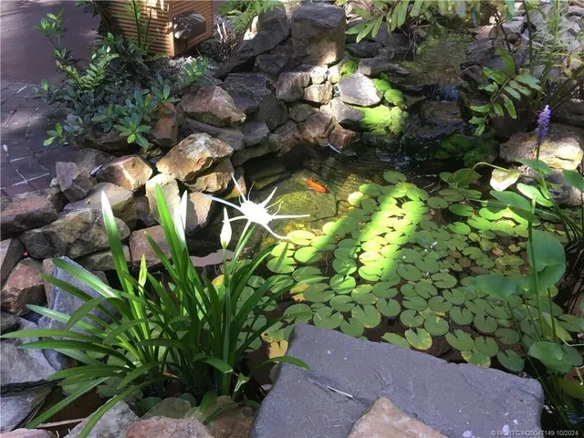 Unit 312 photo 29