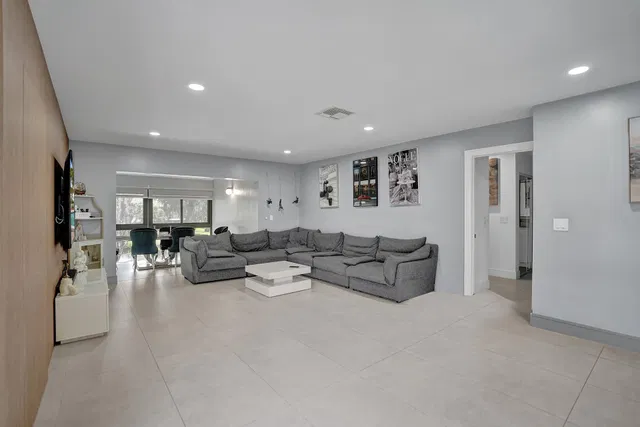 Boca Lago Country Club Homes Unit 2b photo 10