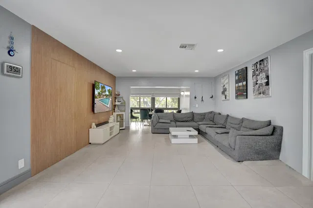 Boca Lago Country Club Homes Unit 2b photo 14
