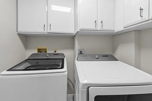 Unit 309 photo 31