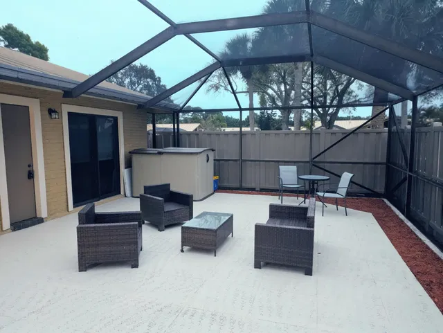 Old Palm Golf Club Residence photo 5