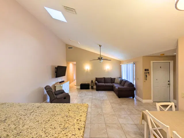 Old Palm Golf Club Residence photo 20
