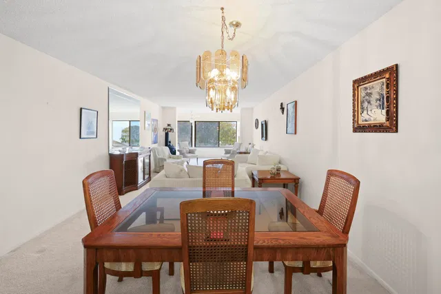 Unit 412 photo 20