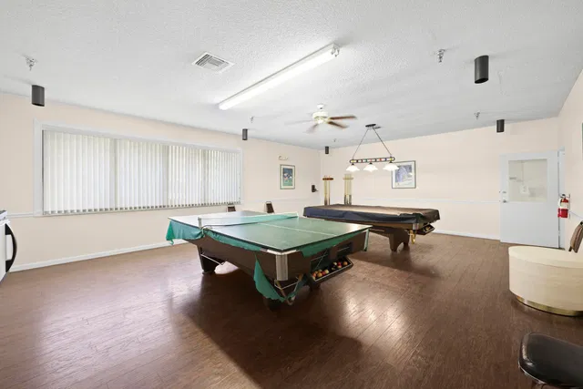 Unit 412 photo 26