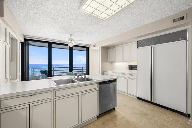 Boca Raton Unit 604 photo 20