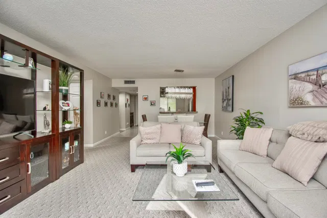 Unit 408 photo 10