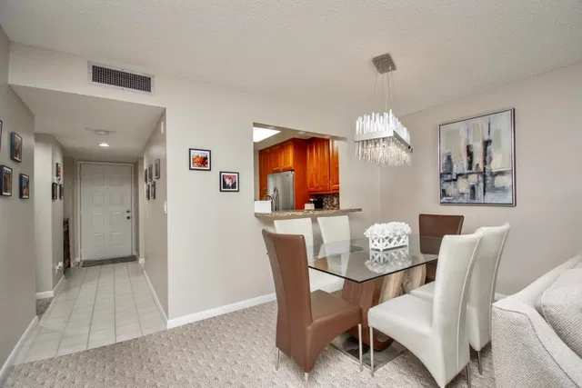 Unit 408 photo 11