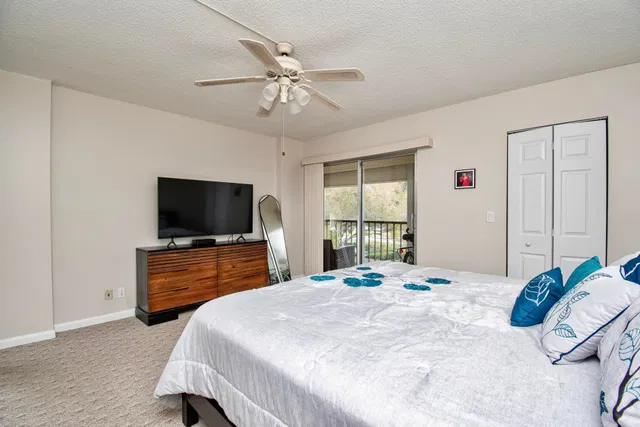 Unit 408 photo 16