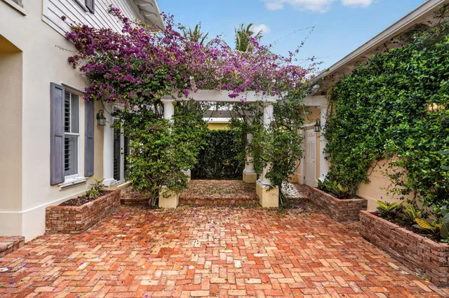 Botanica Residence photo 42