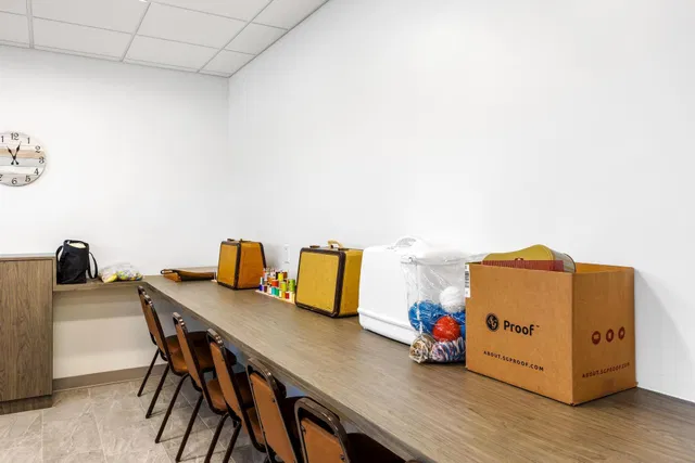 Unit 207 photo 33