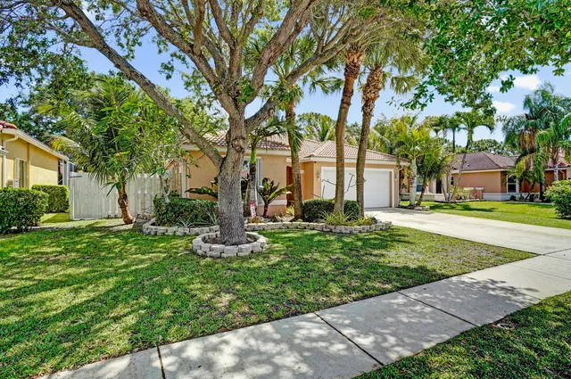  Residence photo 5