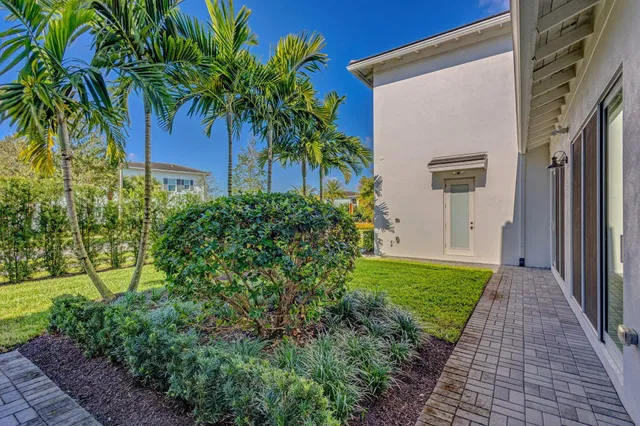 Alton Homes Palm Beach Gardens Residence photo 27