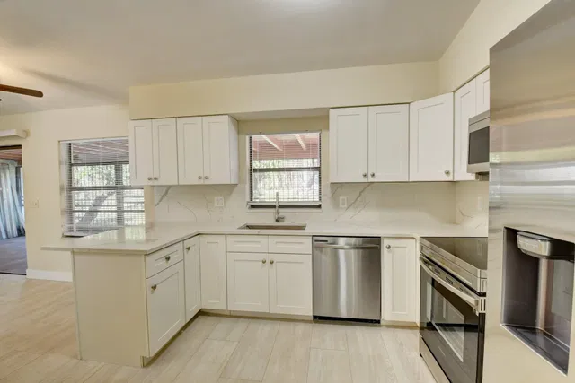  Residence photo 20