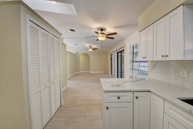  Residence photo 21