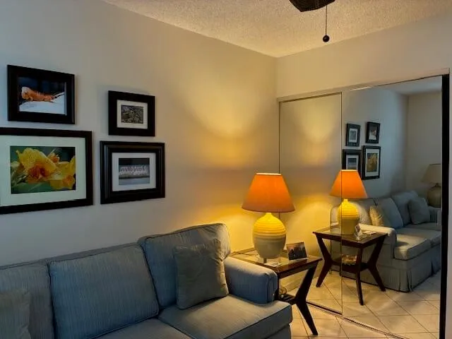 Unit 504 photo 5