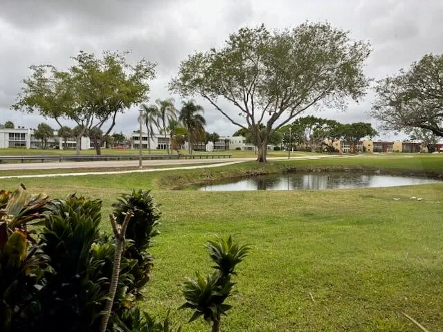 Unit 504 photo 30