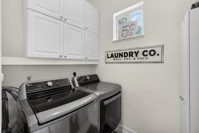 Residence photo 33