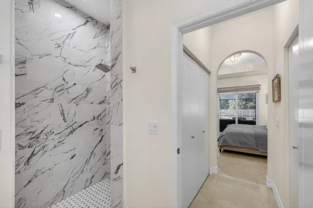 Residence photo 43