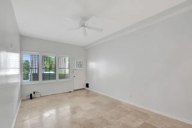 Royal Park Residence photo 13