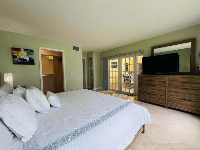 Residence photo 21
