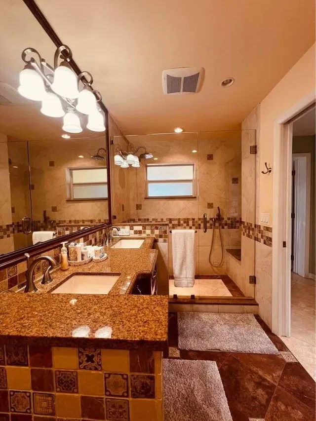 Residence photo 28